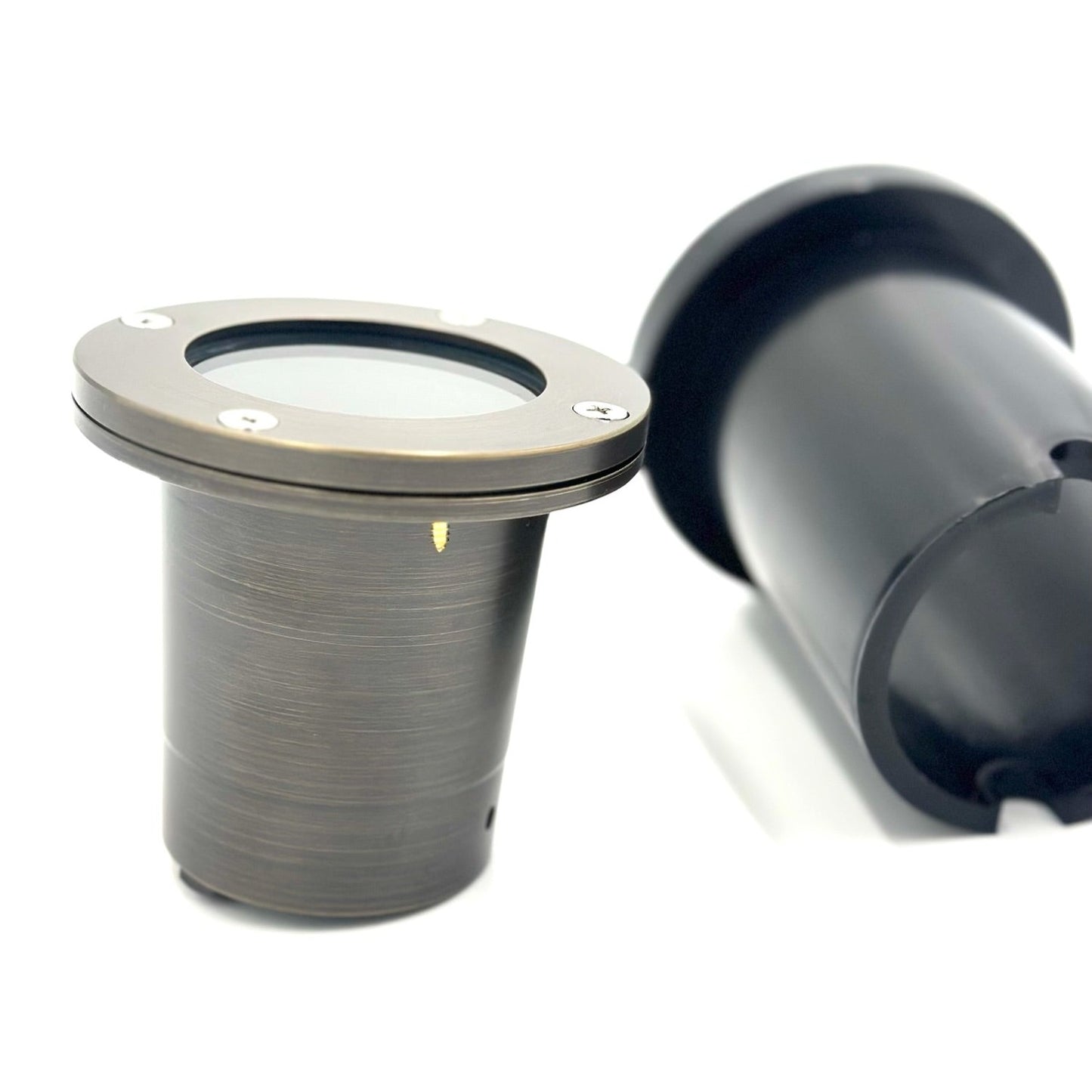 Rein Bronze Well Light