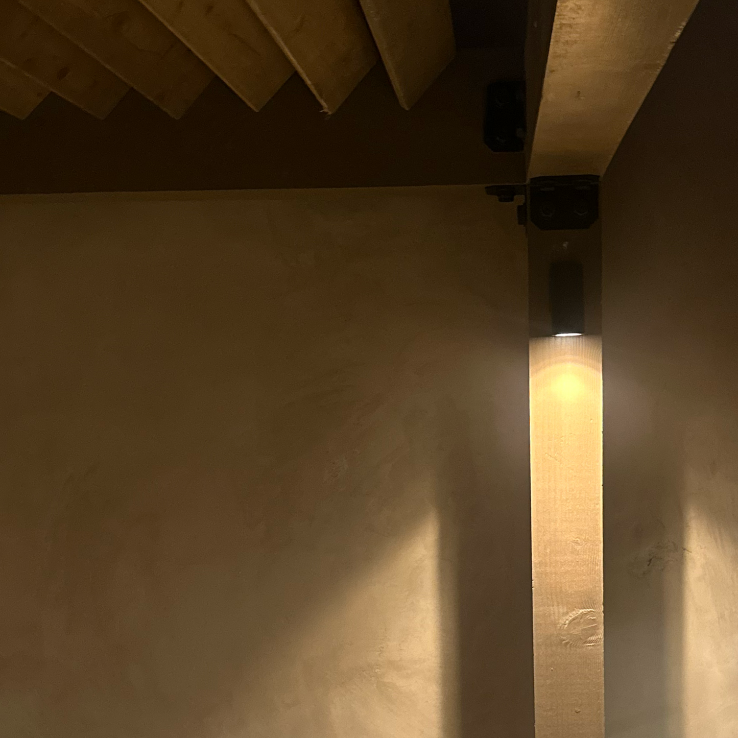 Teide Black Brass Down Sconce