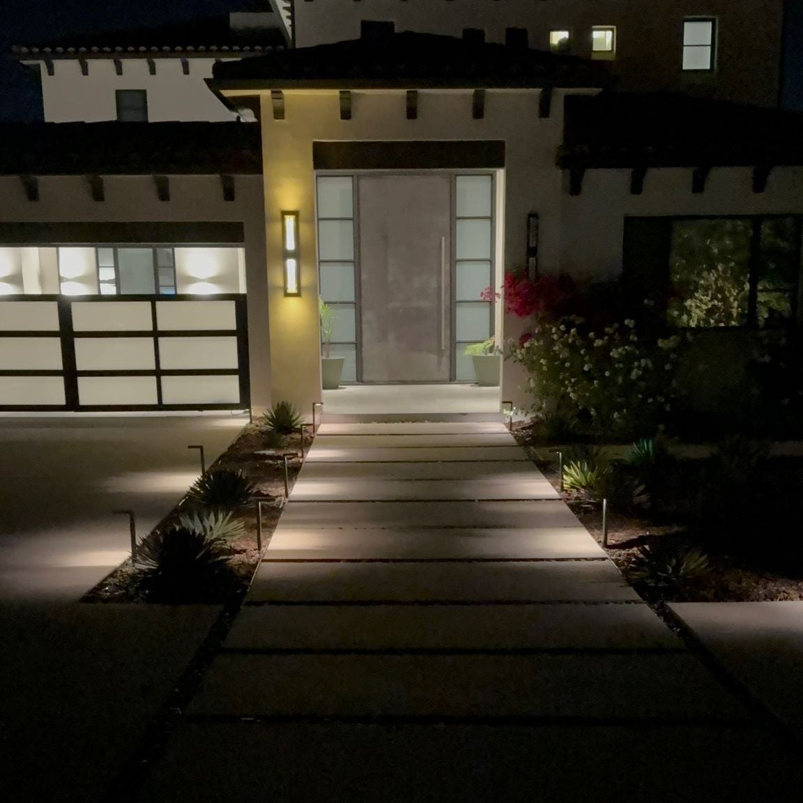 Palomar Black Brass Path Light