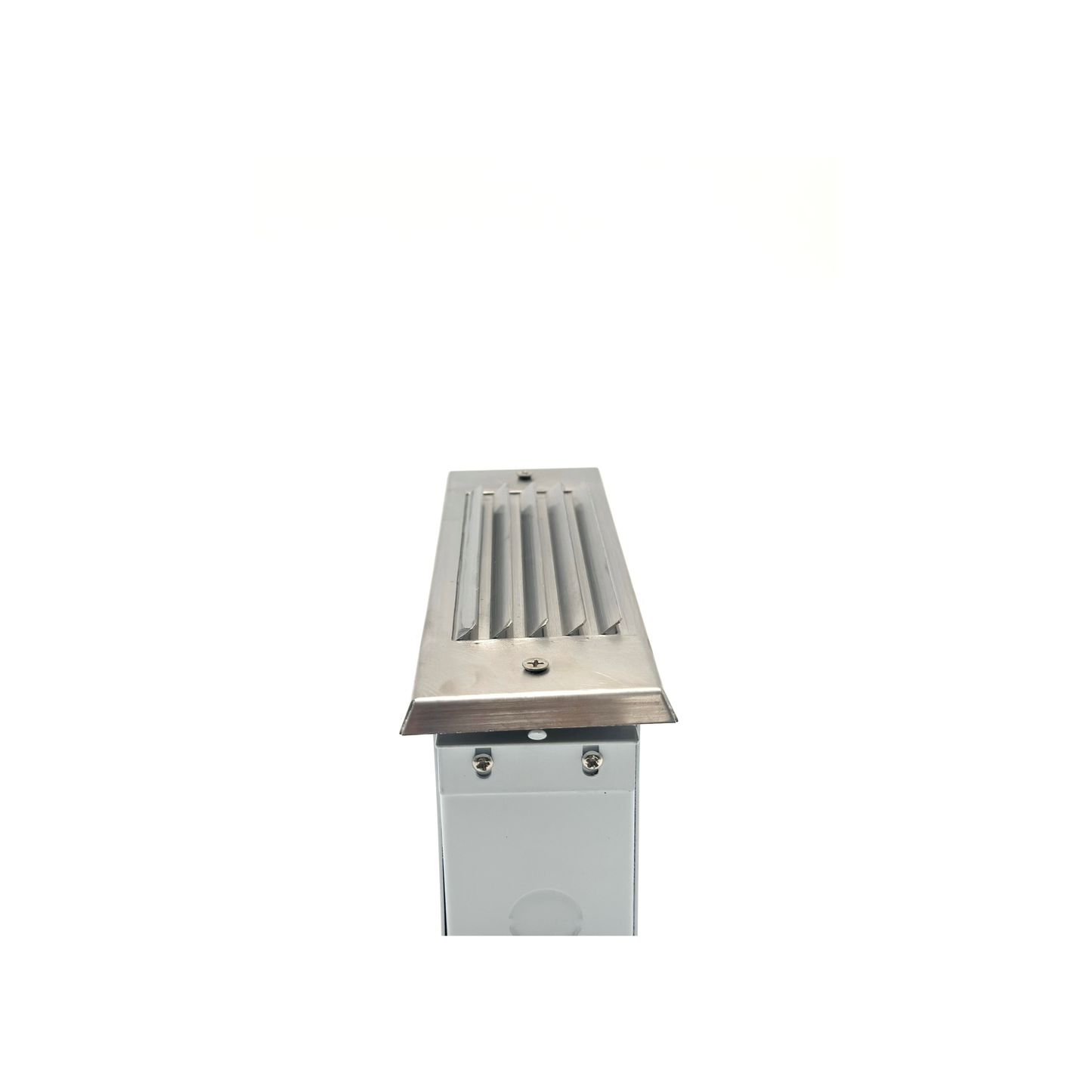 Tulay Brass Louvered Steplight