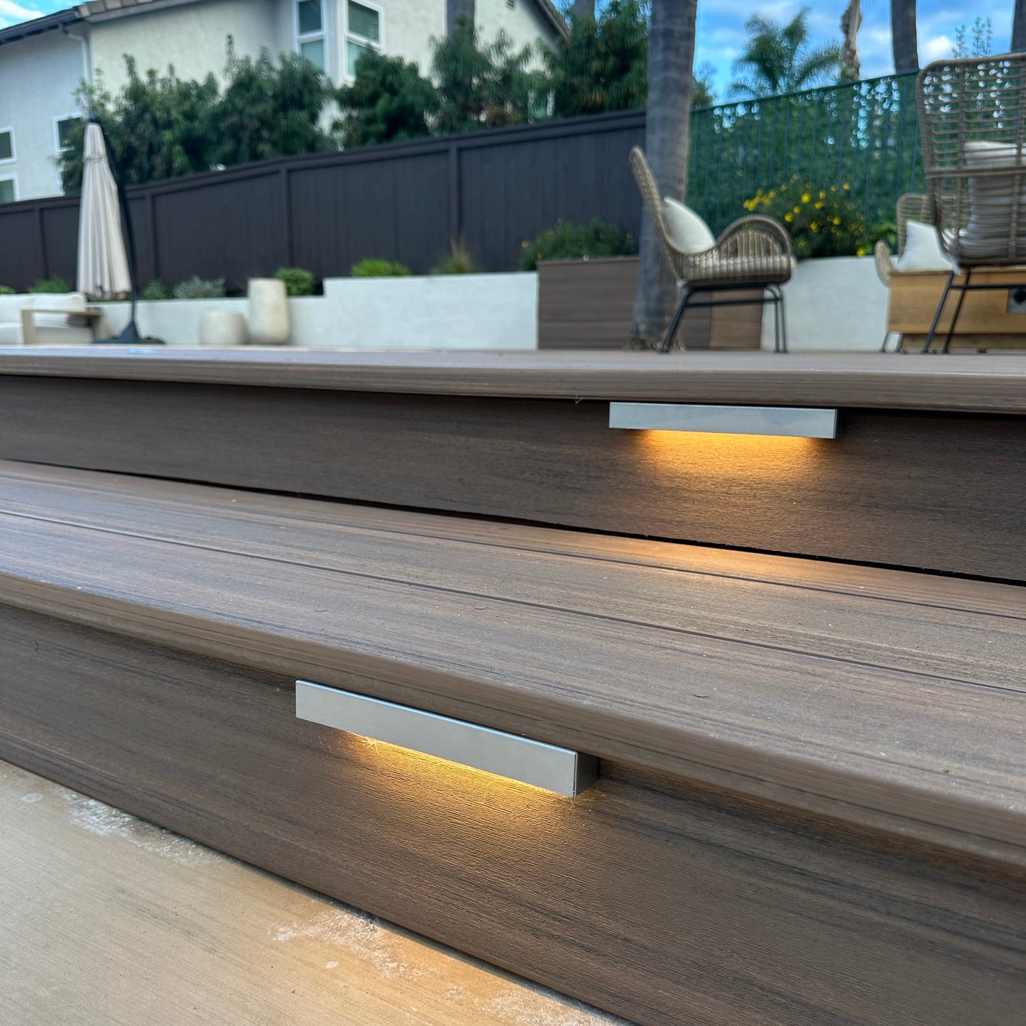 Tulay Antique Brass Hardscape Light