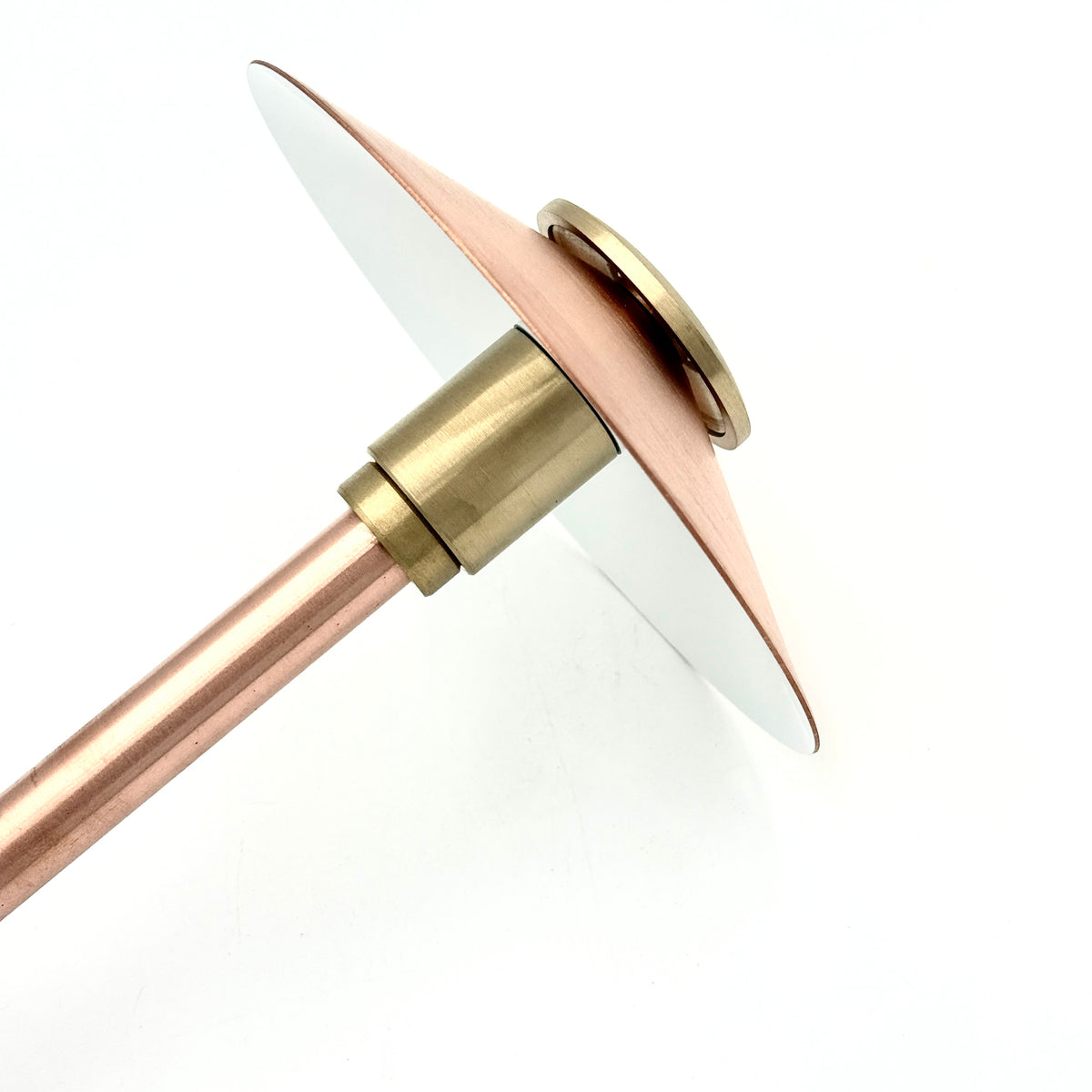 Stelvio BH Brass Path Light