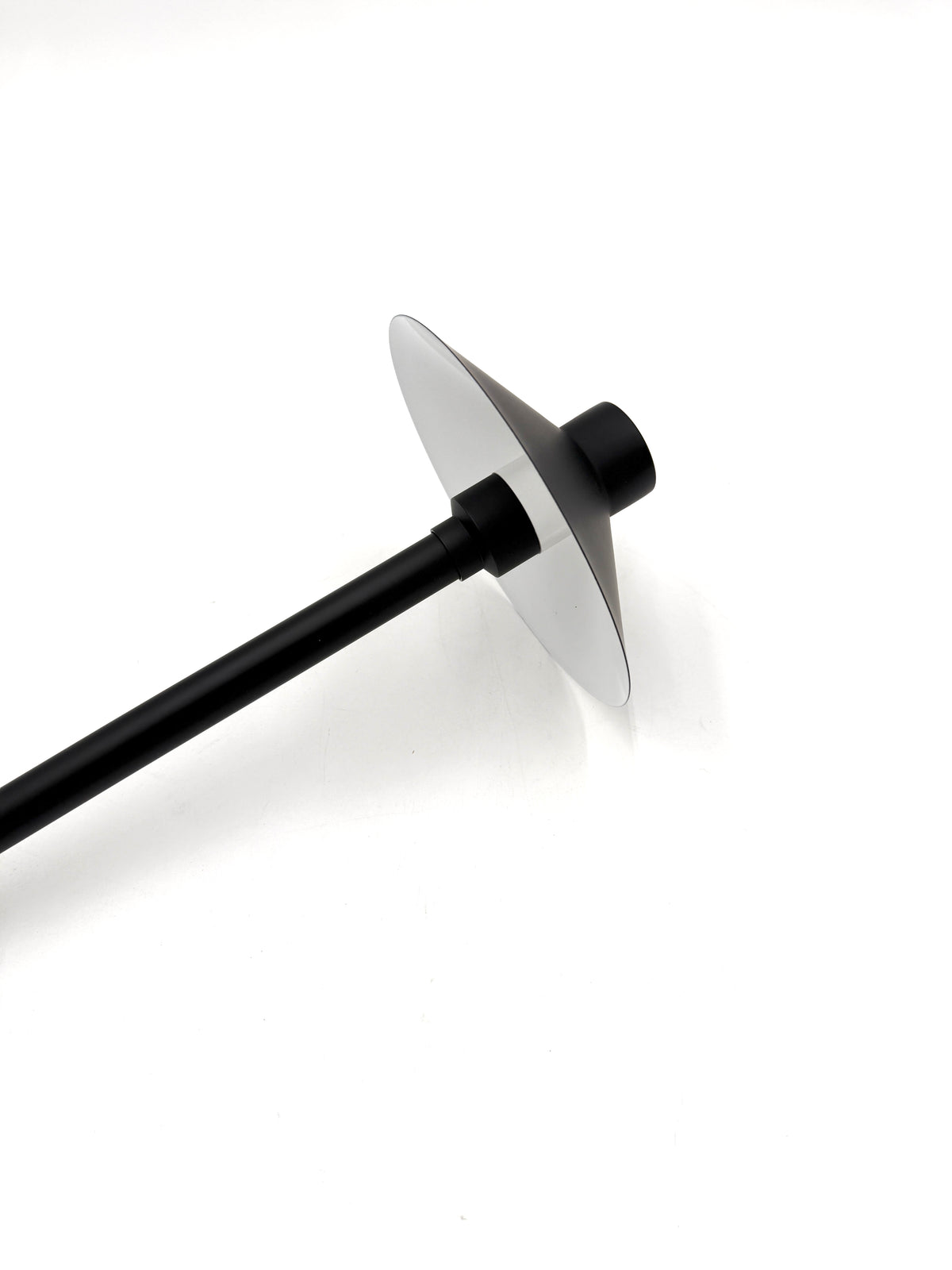 Tulay BH 18" Brass Path Light