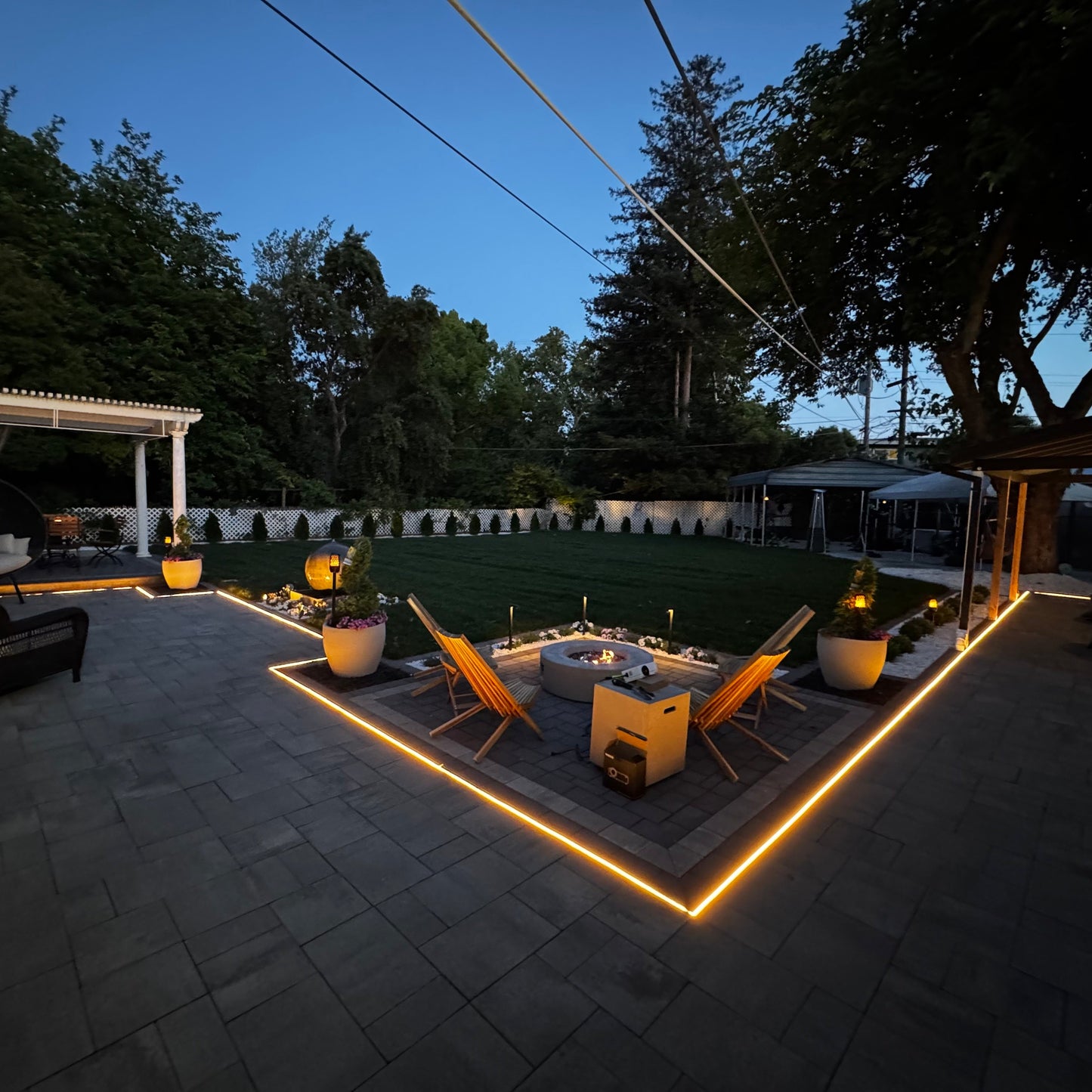 Neon Side Flex 0612 Strip Light 16'-82' 24VDC